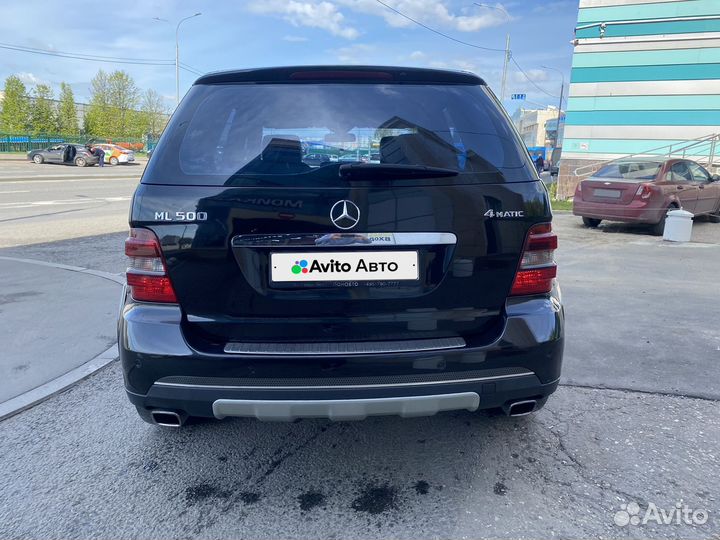 Mercedes-Benz M-класс 5.0 AT, 2005, 321 000 км