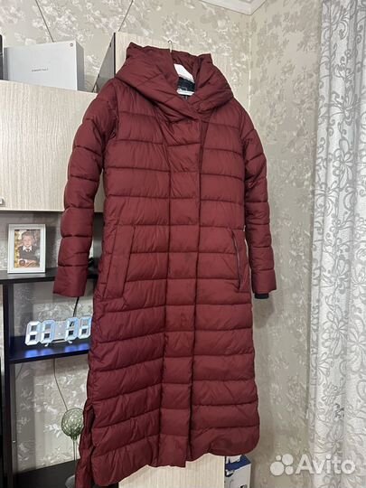 Продам женский пуховик