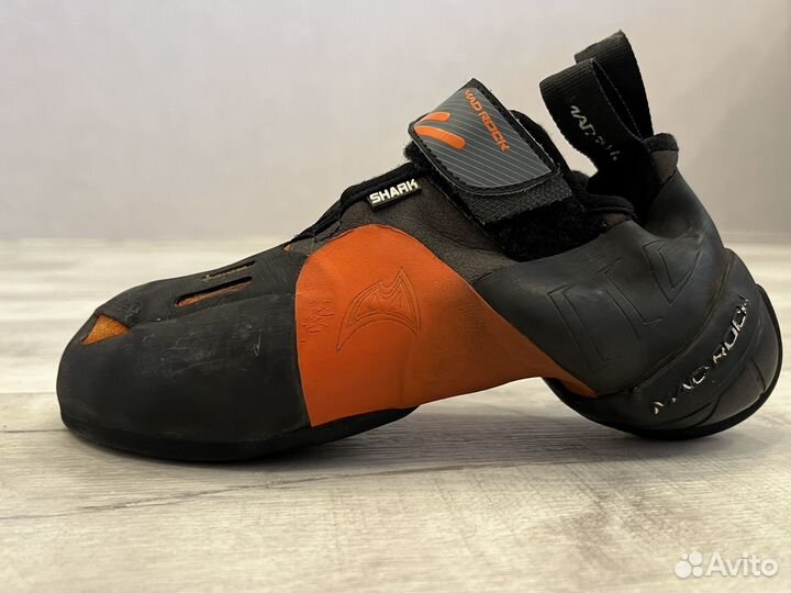 Скальные туфли 40р Mad rock shark