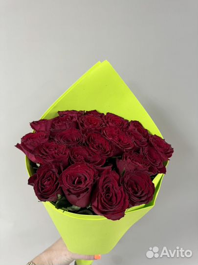 25 роз
