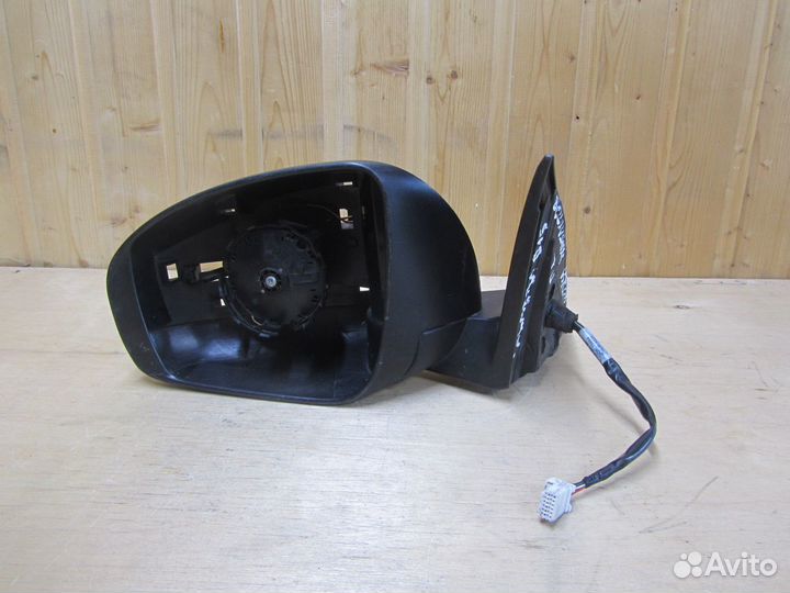 Зеркало боковое левое Nissan Almera G15