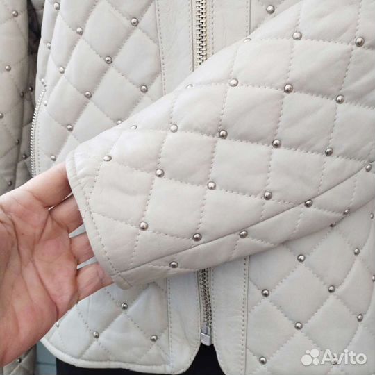 Куртка кожаная женская 48 р