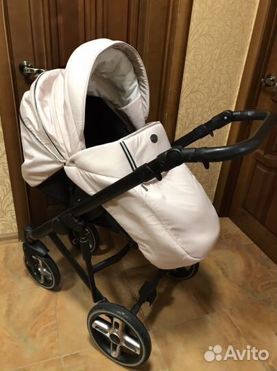 Продам коляску Giovanni Charm (2 в 1)
