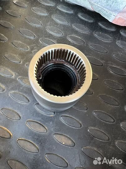 Втулка угловой передачи volvo