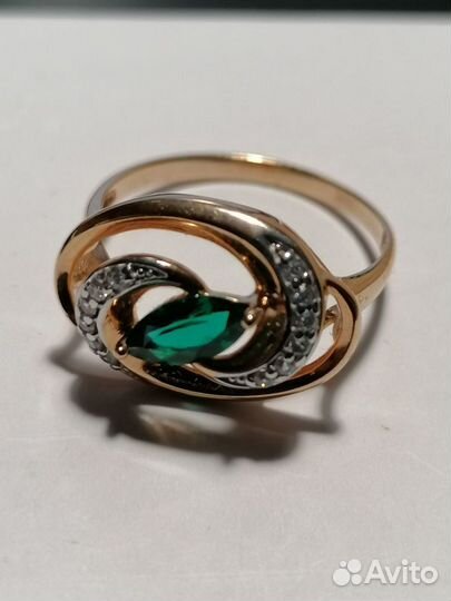 Кольцо с Изумрудом и Фианитами