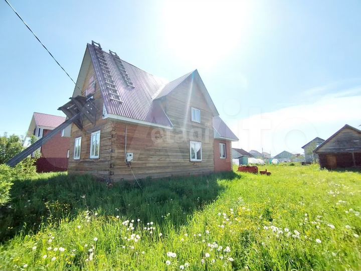 Дом 105 м² на участке 9,6 сот.