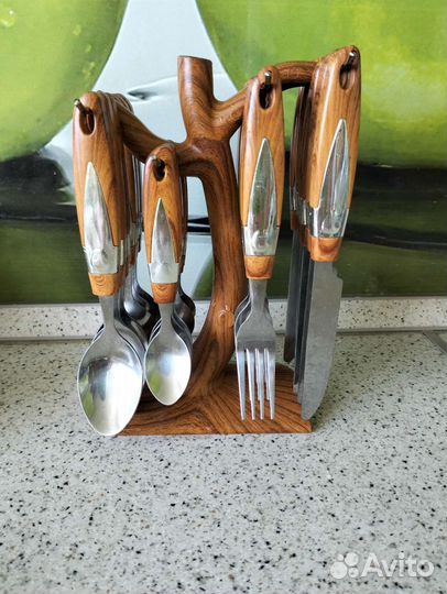 Набор столовых приборов