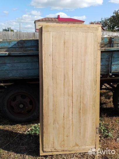 Дверь дубовая