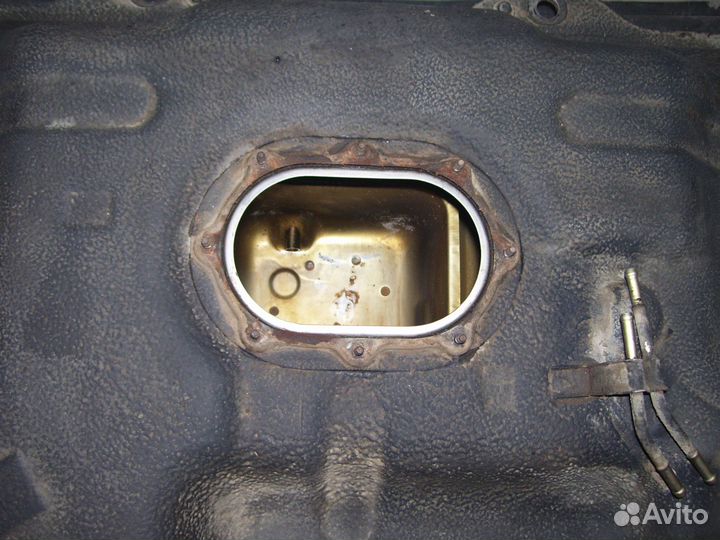 Хендай матрикс бак топливный