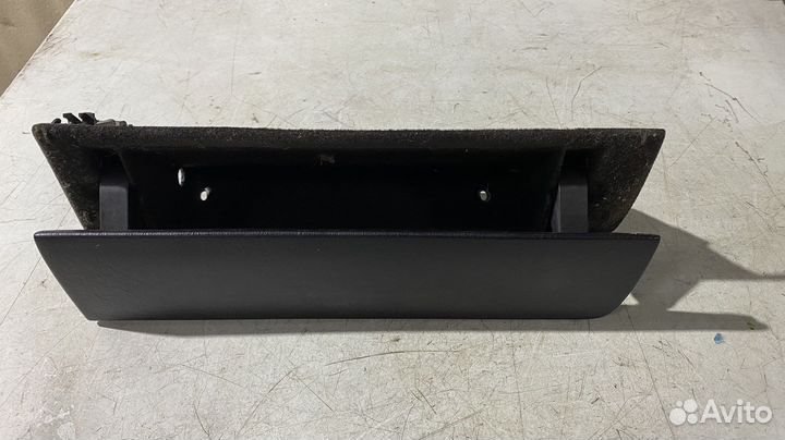 Бардачок верхний Mercedes Benz W140