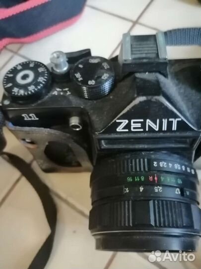 Пленочный фотоаппарат зенит