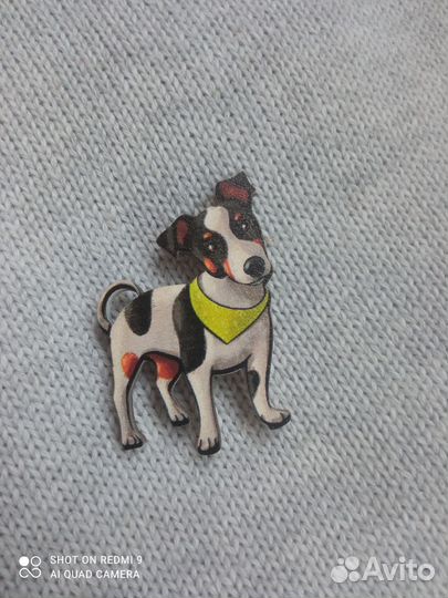 Брошь Значок Новый