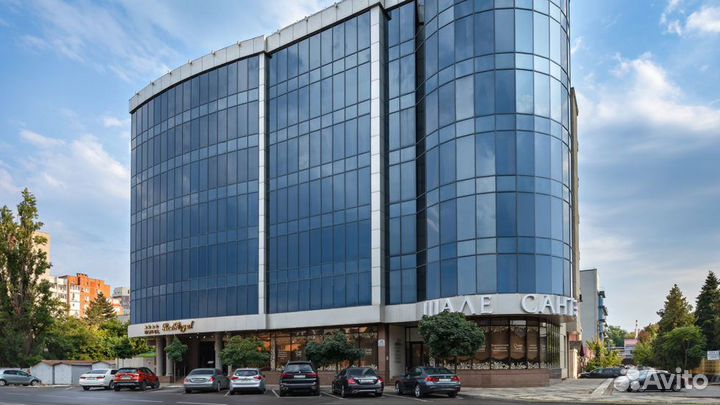 Контролер-портье в отель Red Royal****