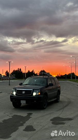 Cadillac Escalade 6.0 AT, 2004, 162 000 км