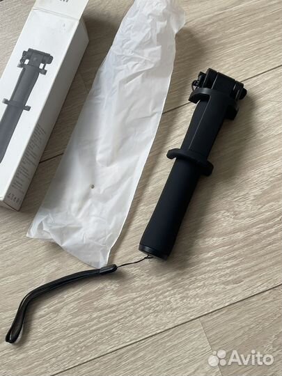 Mi selfie stick (палка для селфи xiaomi)