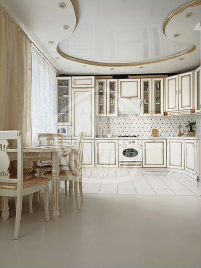 2-к. квартира, 70 м², 6/10 эт.