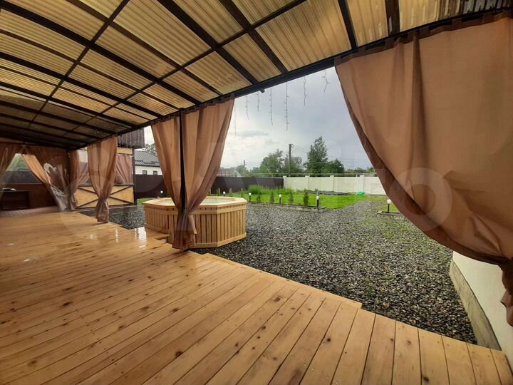 Дом 90 м² на участке 8 сот.