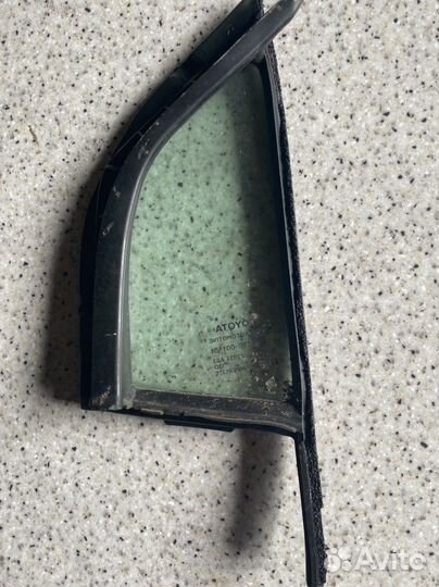 Форточка передней правой двери ksp90