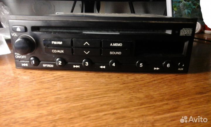 Штатная магнитола с Ниссан Альмера