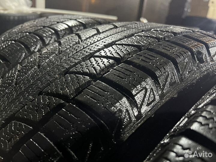 Triangle TR777 215/60 R17 96H