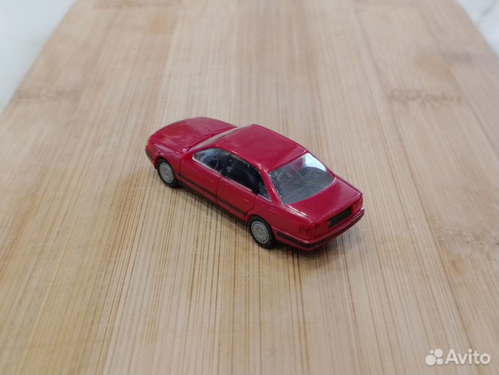 Audi 100 C4 (1991-1994), красный