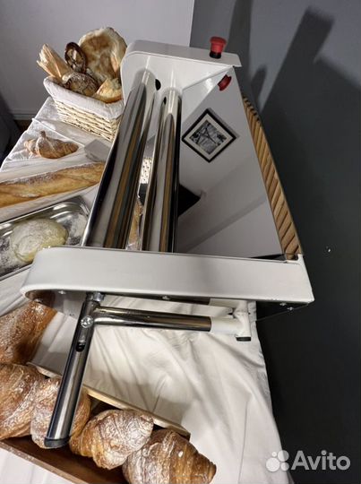 Тестораскаточная машина