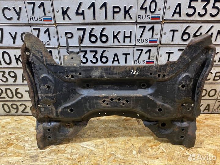 Подрамник передний Peugeot 307 SW 2004