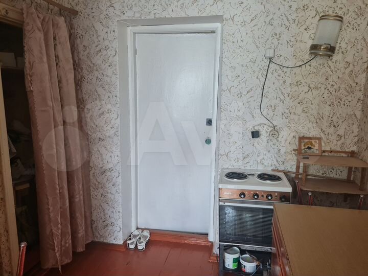 Комната 18 м² в 6-к., 4/4 эт.