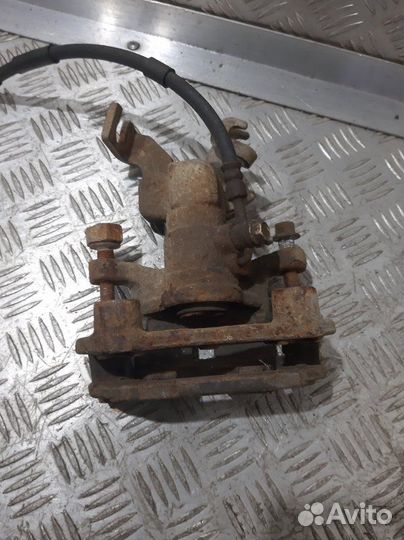 Суппорт задний правый Mazda 6 GH LF17