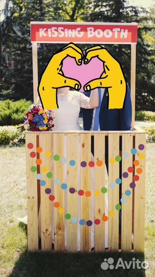 Деревянная стойка, ограничитель для естницы