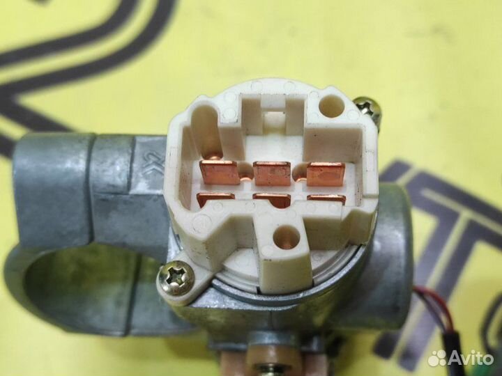 Замок зажигания с личинкой Nissan Primera TP12