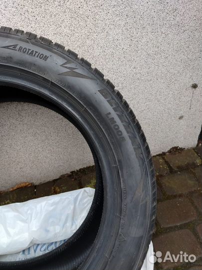 Bridgestone Blizzak LM-005 265/50 R20 111V