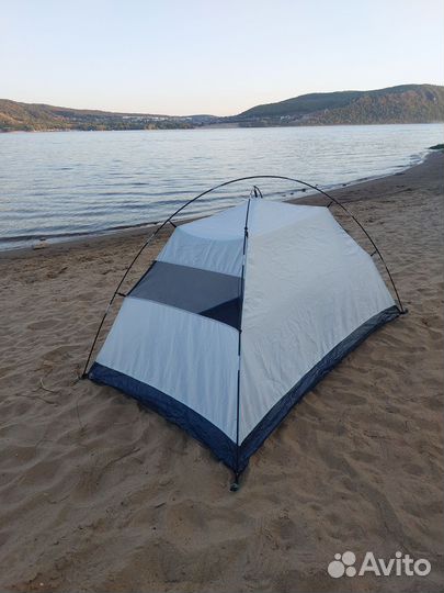 Палатка двухместная бу