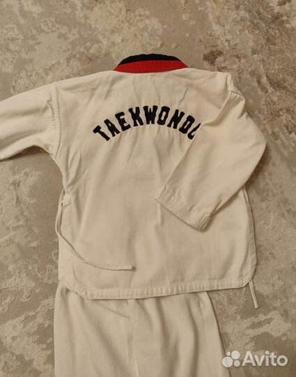 Форма для тхэквондо. Добок для тхеквондо