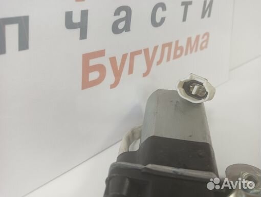 Стеклоподъемник двери зад прав (с мотором) lifan