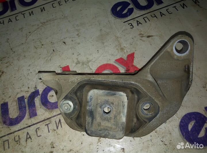 Опора кпп левая Nissan Terrano III (D10) 2014