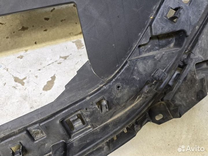 Решетка радиатора передняя Mazda Cx-5 2 2017