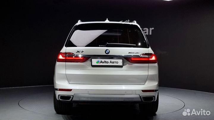 BMW X7 3.0 AT, 2022, 17 553 км