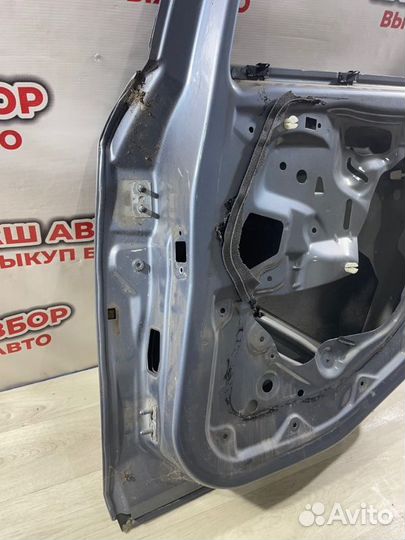 Дверь боковая задняя правая Bmw 1 хэтчбек 2008