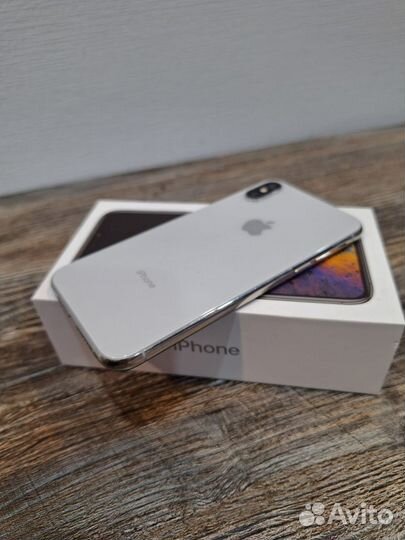 iPhone Xs, 256 ГБ