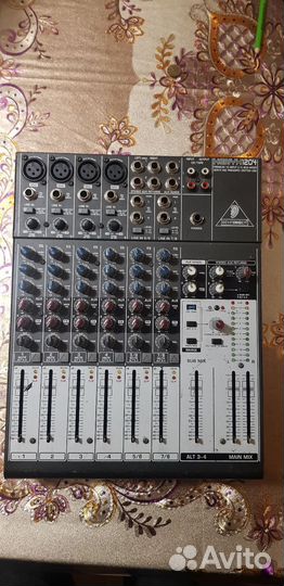 Микшерный пульт