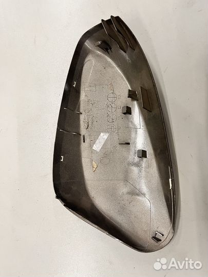 Накладка зеркала Hyundai Elantra правое