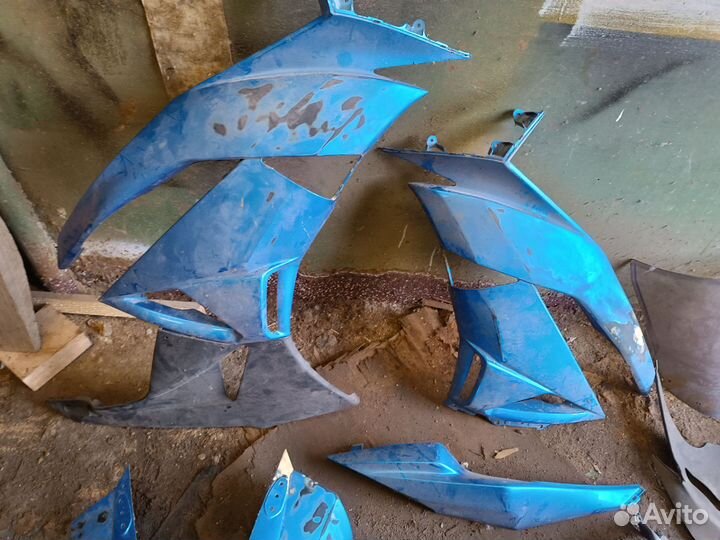 Kawasaki zx6r пластик