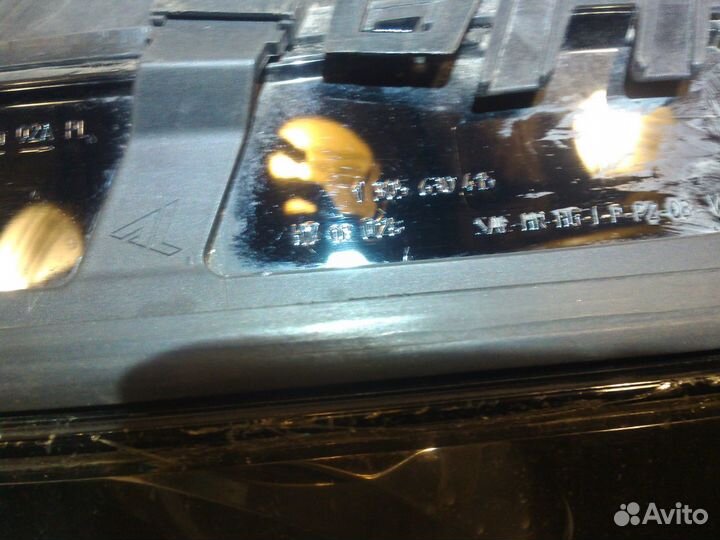 Левая фара на BMW X3