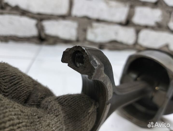 Поршень с шатуном Citroen C-Crosser