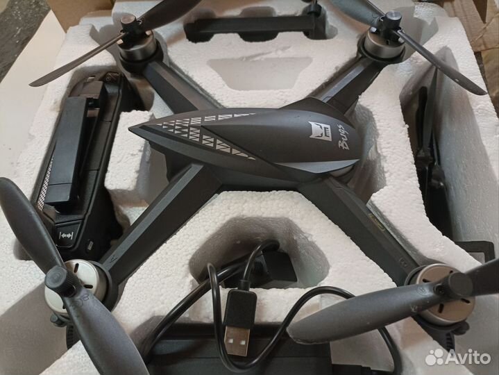 Квадрокоптер Bugs 5 W