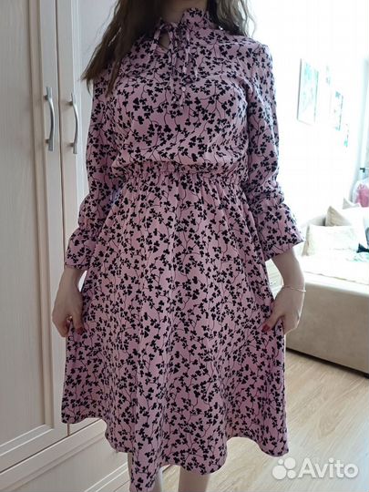 Платье повседневное 44