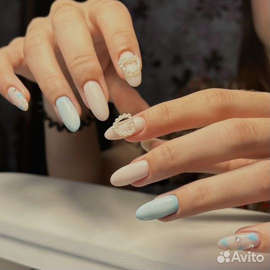 Маникюр и наращивание ногтей