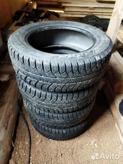 Bridgestone B-style 215/60 R17