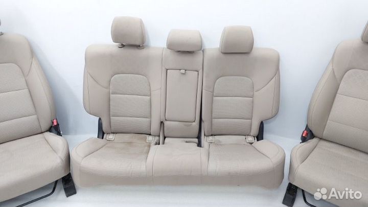 Сиденья комплект Hyundai Tucson TL G4NA 2018